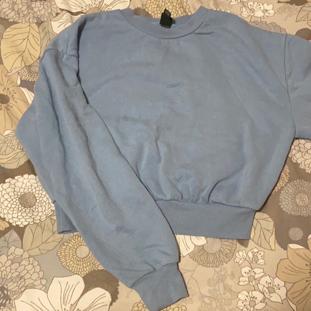 Wild Fable crewneck women’s S